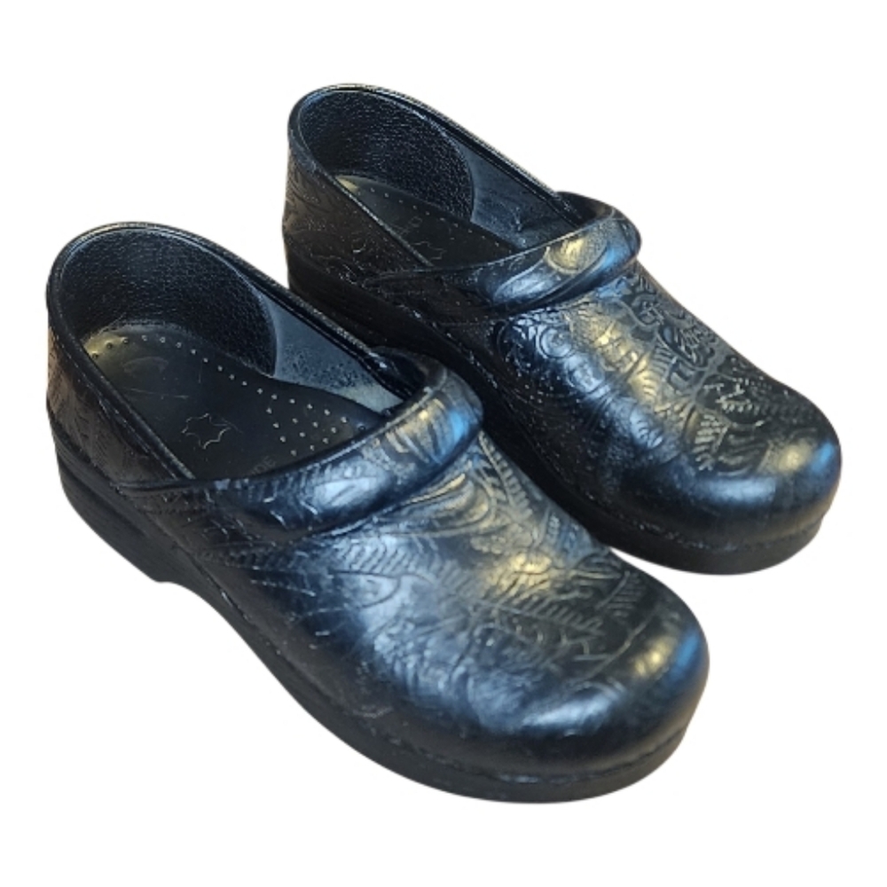 Dansko Black Tooled Leather Professional Clogs Women EU 38 US 7.5‎